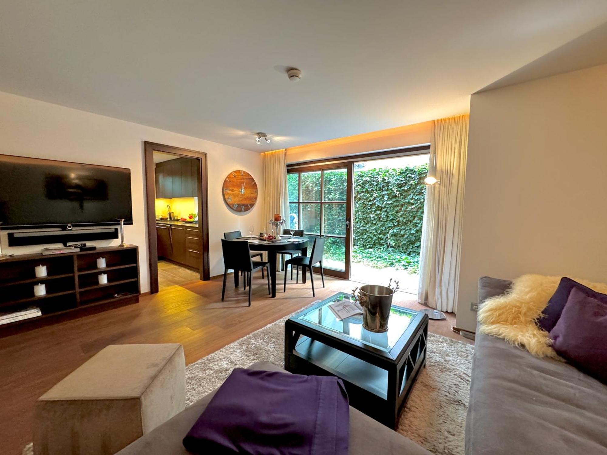 Kitz Deluxe Suite 1 & 2 Im Zentrum Mit Eigenem Spa & Parken By Belle-Stay คิทซ์บือห์ ภายนอก รูปภาพ
