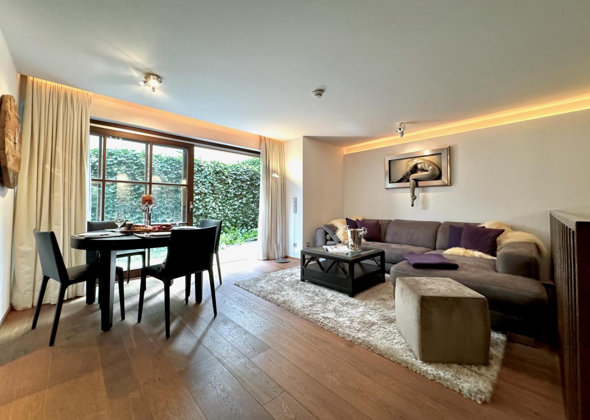 Kitz Deluxe Suite 1 & 2 Im Zentrum Mit Eigenem Spa & Parken By Belle-Stay คิทซ์บือห์ ภายนอก รูปภาพ